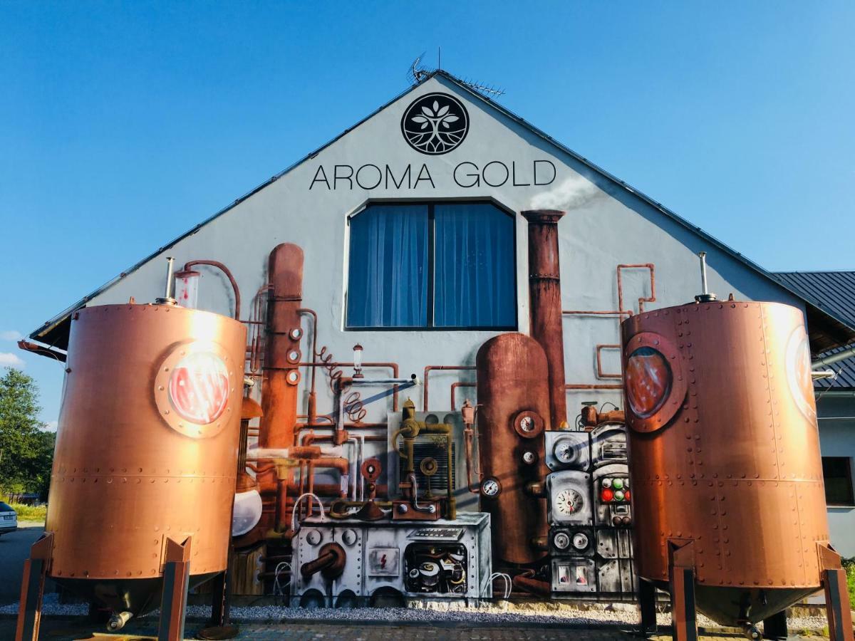 Aroma Gold 호텔 Dolní Bousov 외부 사진